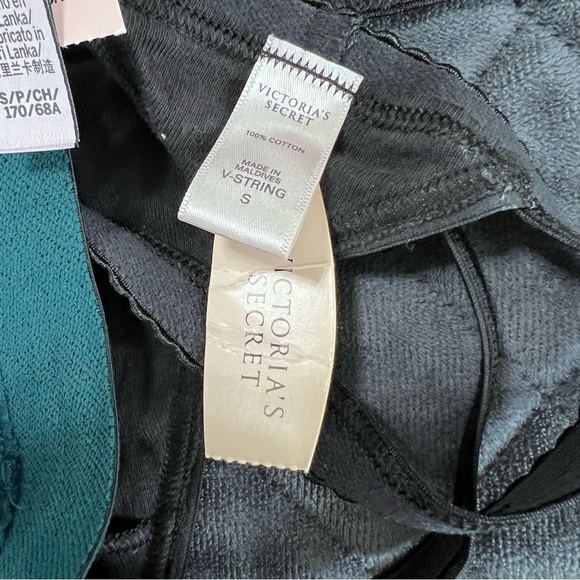 Victoria's Secret Thongs Womens Small Sexy Panties V String Rhinestones B13 - Picture 9 of 12